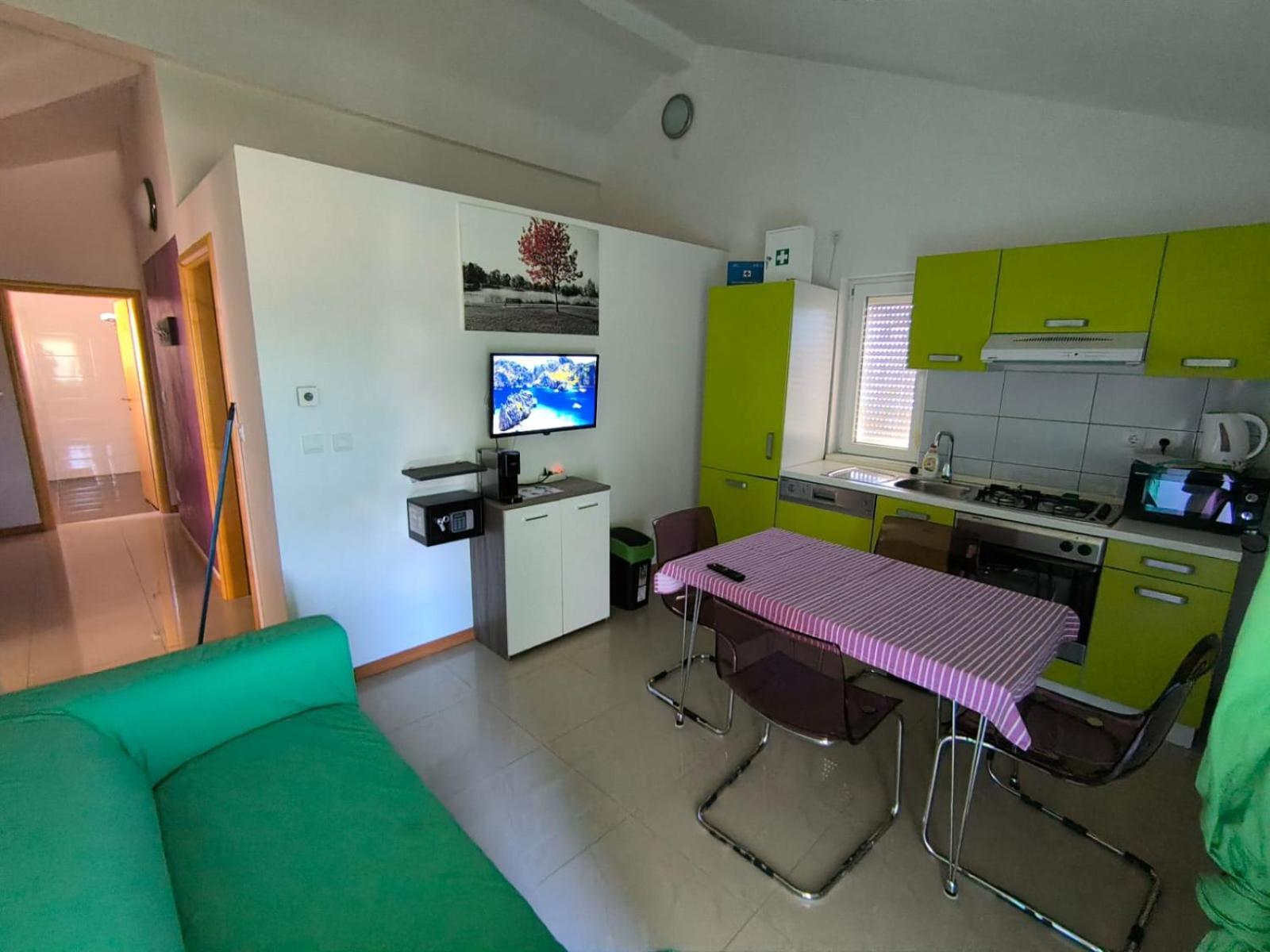 Apartments Pongrac 크레스 외부 사진