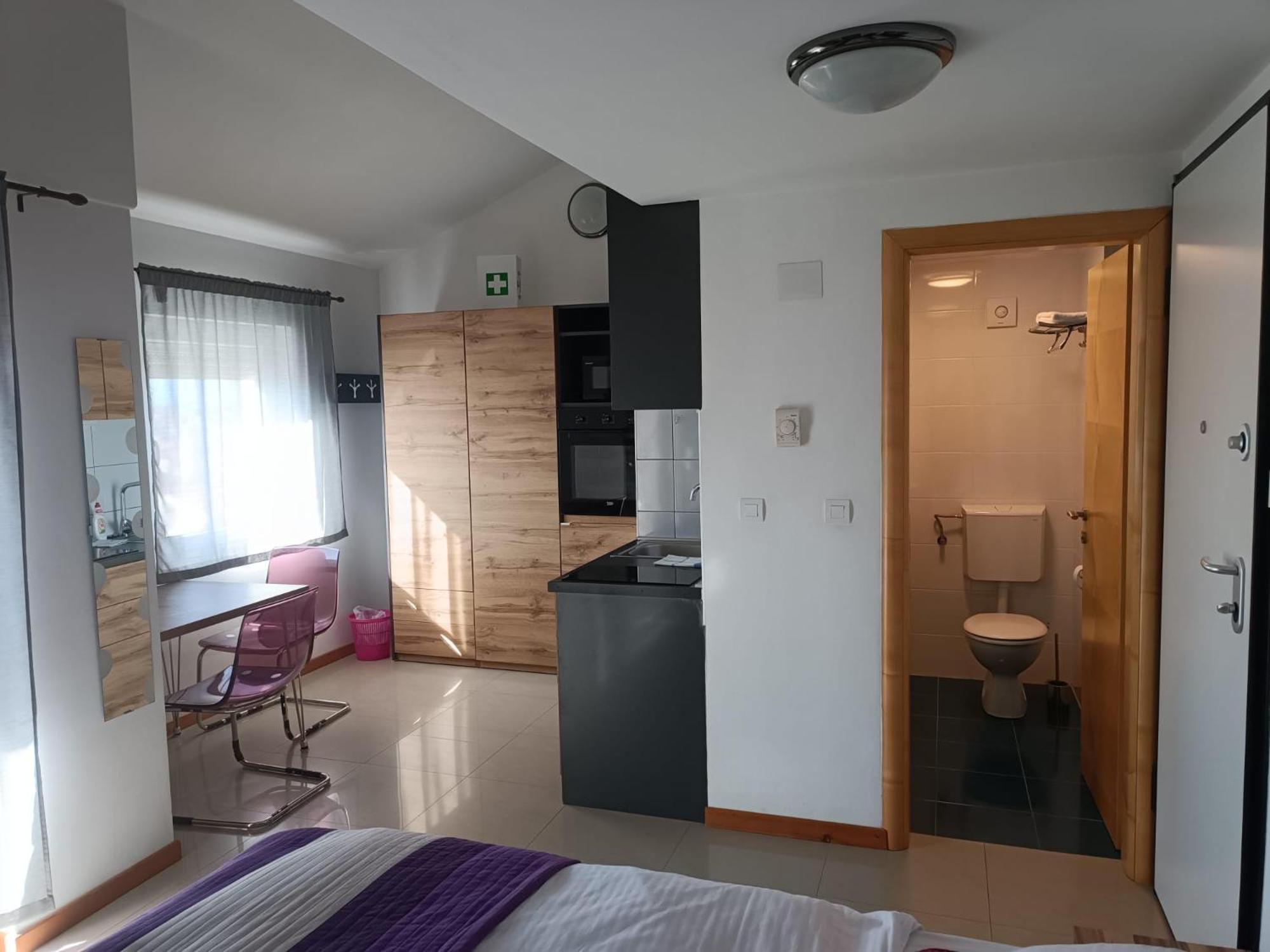 Apartments Pongrac 크레스 외부 사진