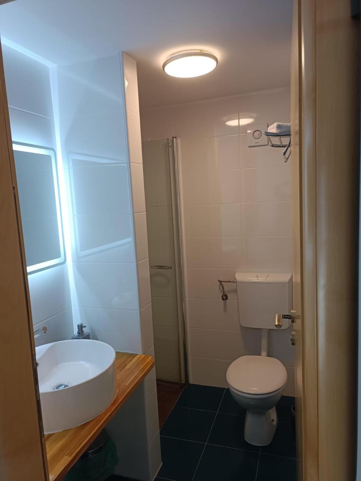 Apartments Pongrac 크레스 외부 사진