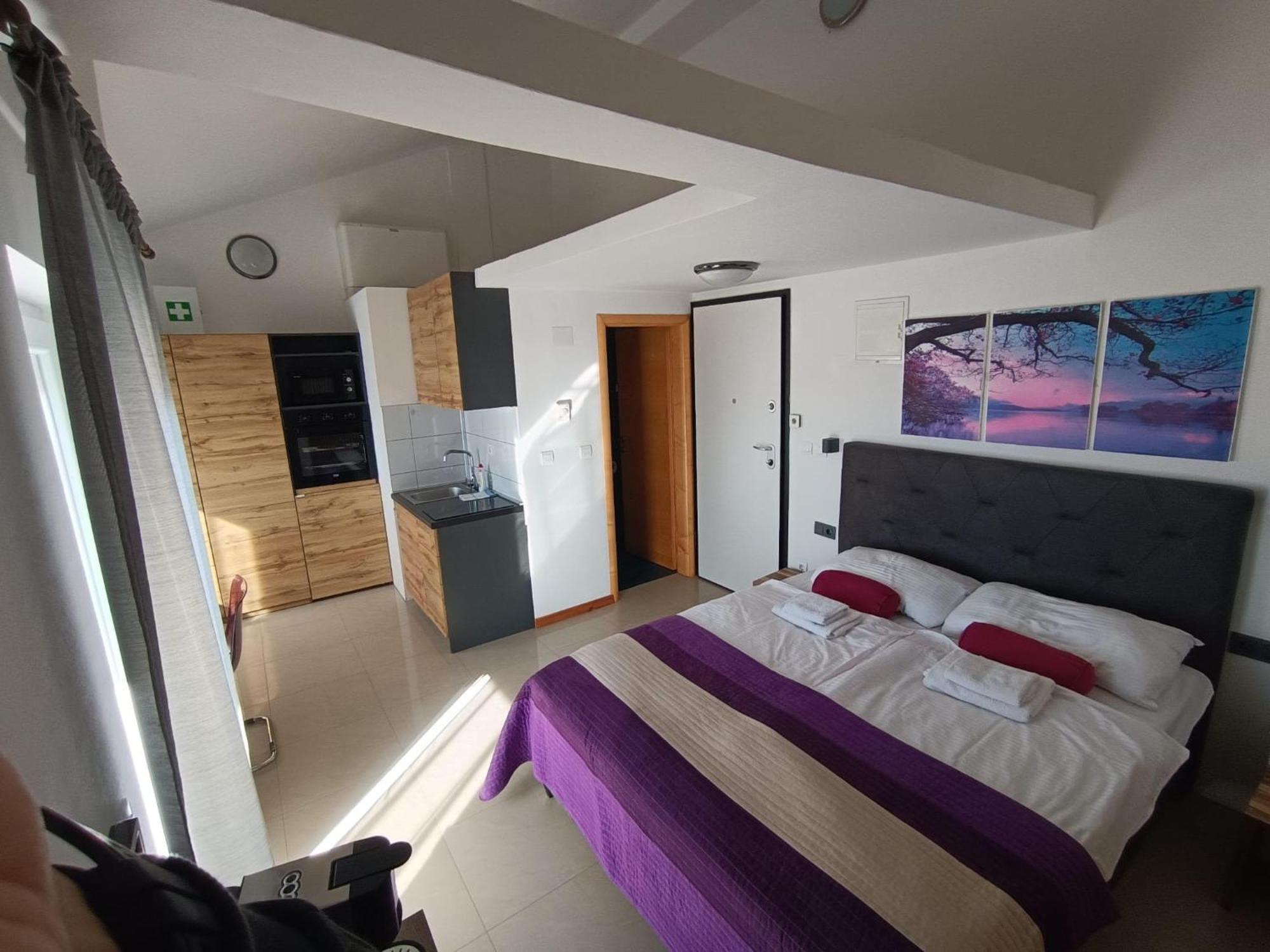Apartments Pongrac 크레스 외부 사진