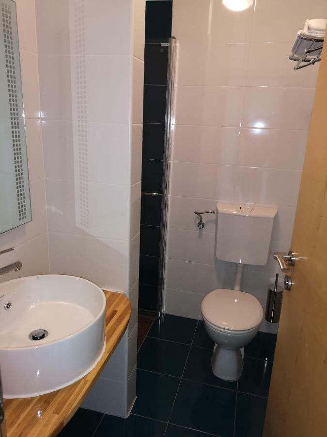 Apartments Pongrac 크레스 외부 사진